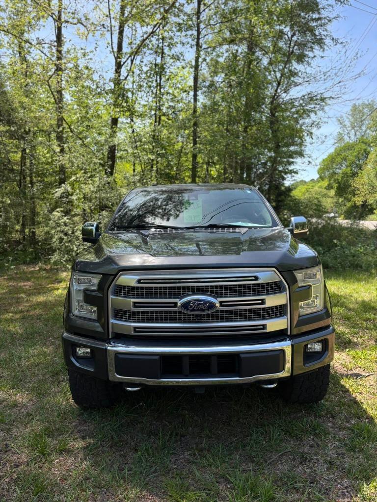 2017 Ford F-150 - $24,995