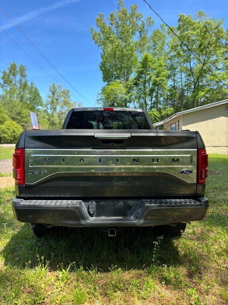2017 Ford F-150 - $24,995