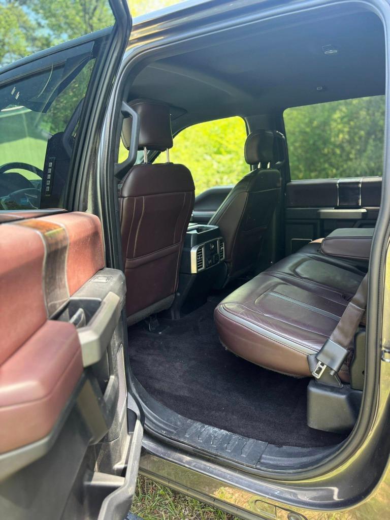 2017 Ford F-150 - $24,995