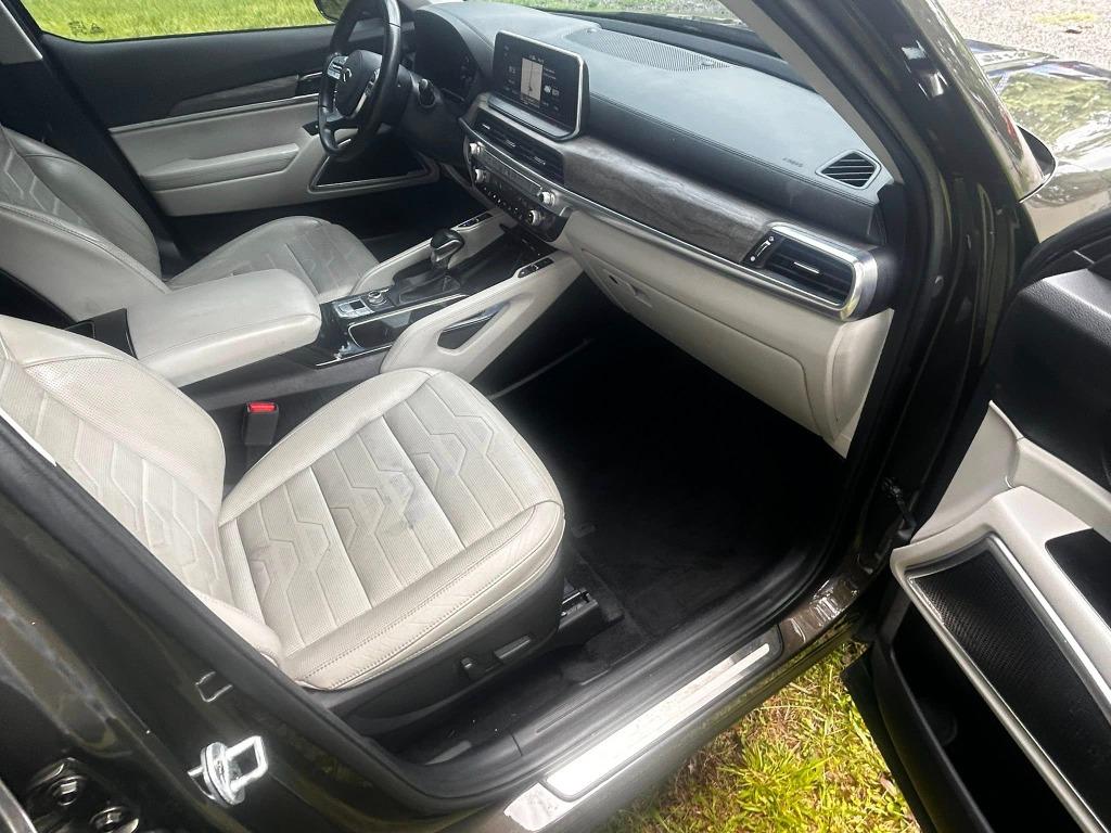 2020 Kia Telluride - $19,495