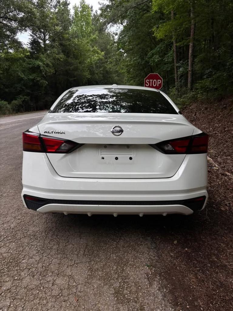 2020 Nissan Altima - $8,995