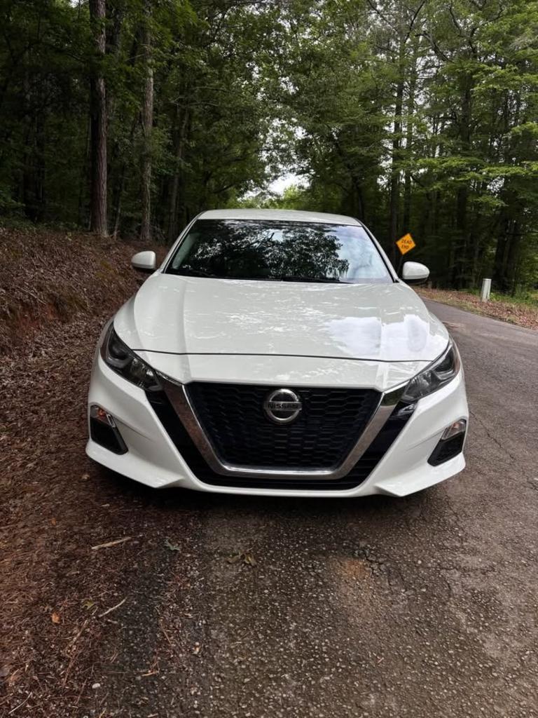 2020 Nissan Altima - $8,995