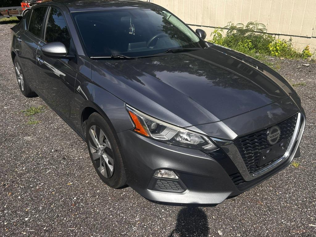 2020 Nissan Altima - $8,495