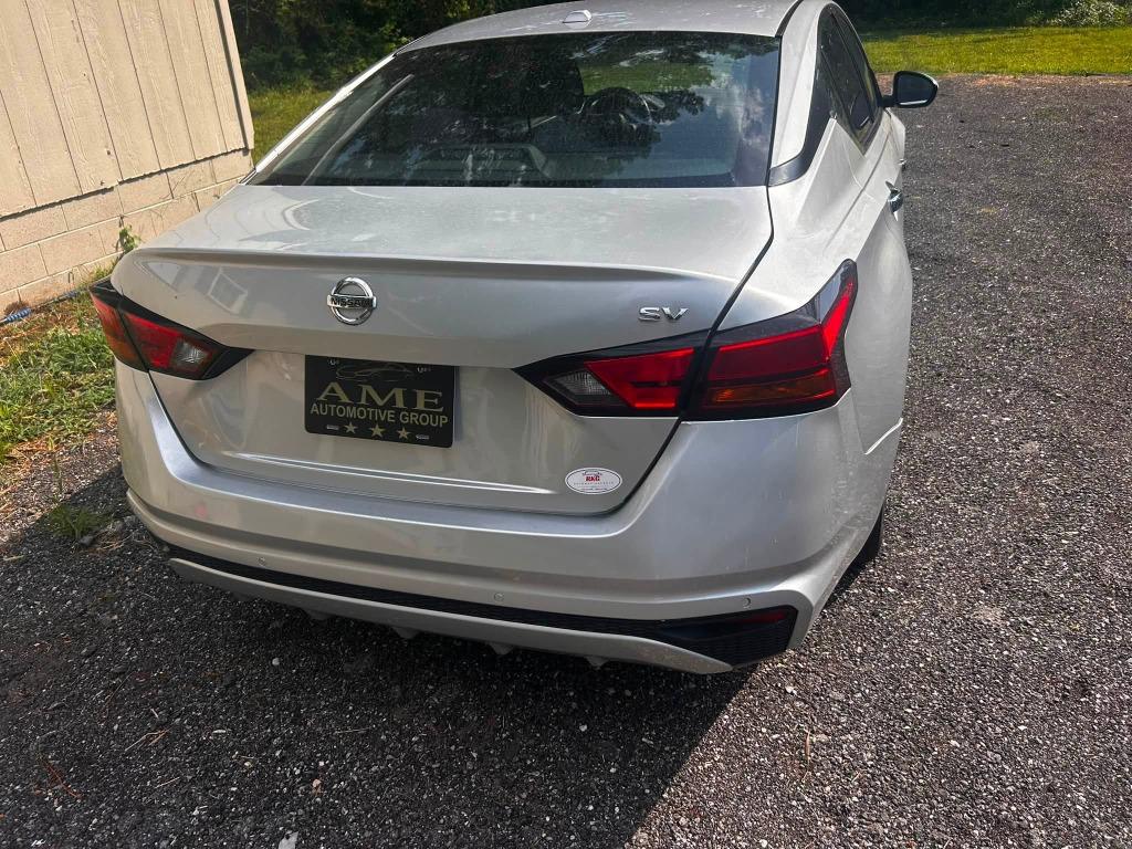 2021 Nissan Altima - $9,450