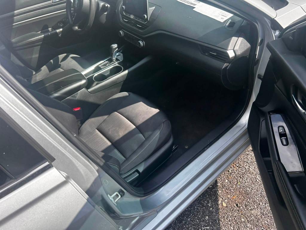 2021 Nissan Altima - $9,450