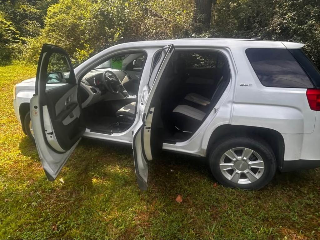 2011 GMC Terrain - $4,200
