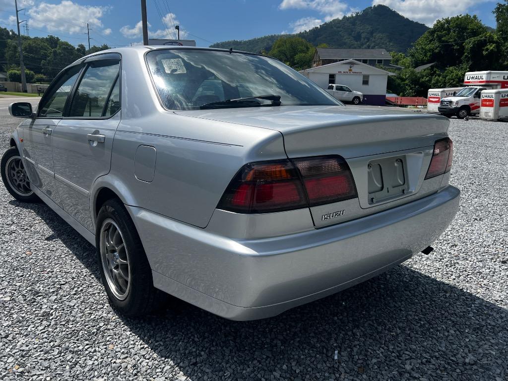 1999 Isuzu ASKA - $15,000