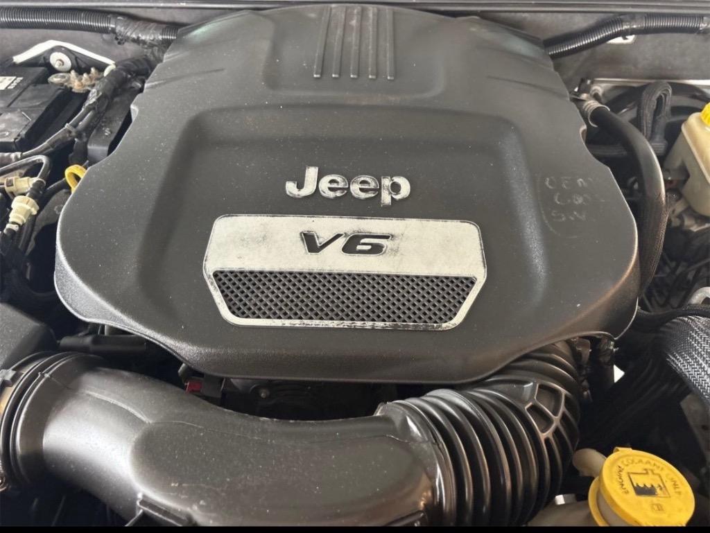 2014 Jeep Wrangler - $14,550