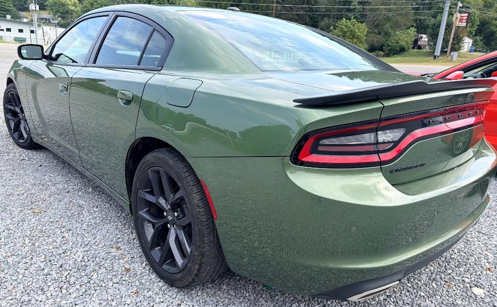 2020 Dodge Charger - $10,825