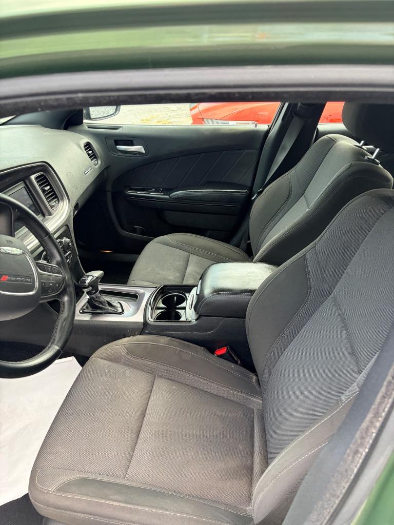 2020 Dodge Charger - $10,825