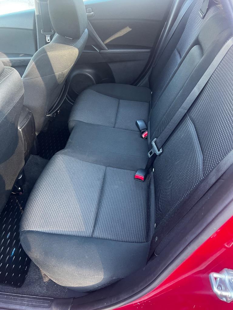 2013 MAZDA MAZDA3 - $7,995