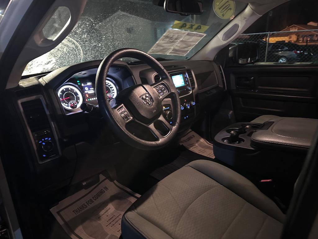 2017 Ram 1500 - $19,995