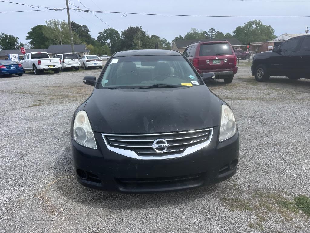 2012 Nissan Altima - $2,495