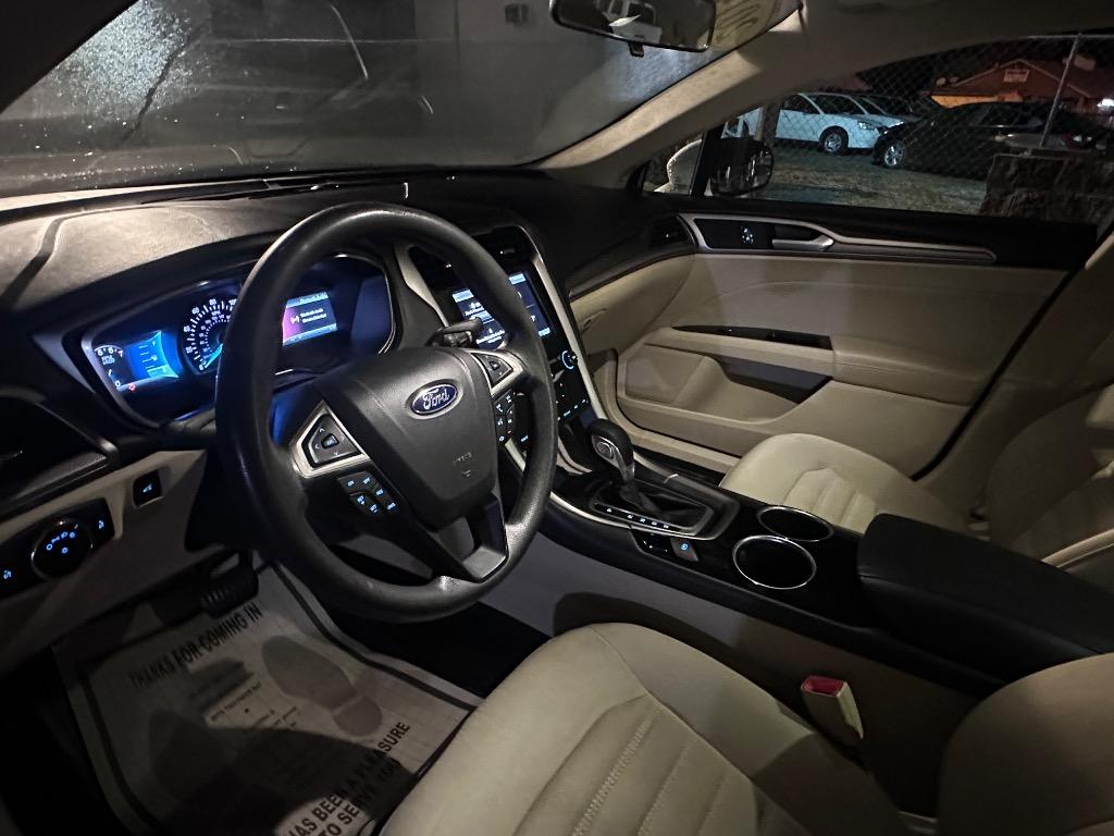2014 Ford Fusion - $8,995