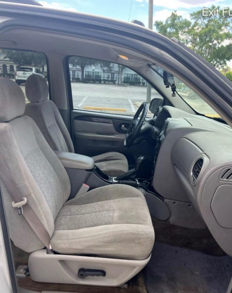 2005 GMC Envoy - $3,995