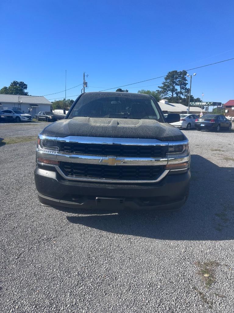 2018 Chevrolet Silverado 1500 - $15,995