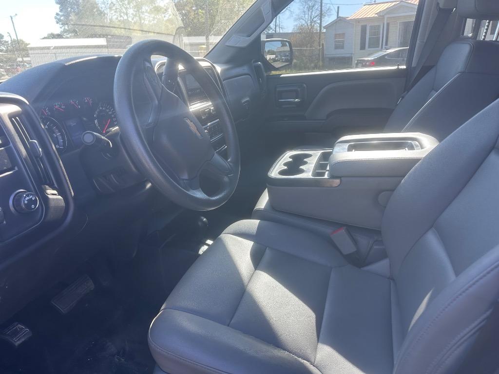 2018 Chevrolet Silverado 1500 - $15,995
