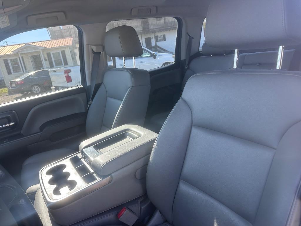 2018 Chevrolet Silverado 1500 - $15,995