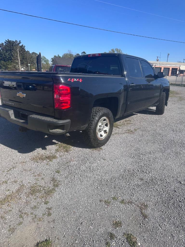 2018 Chevrolet Silverado 1500 - $15,995