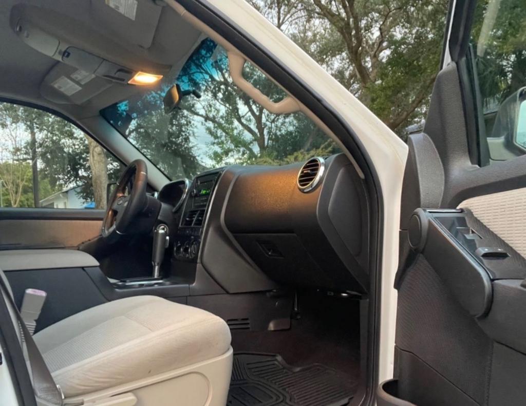 2008 Ford Explorer - $7,995
