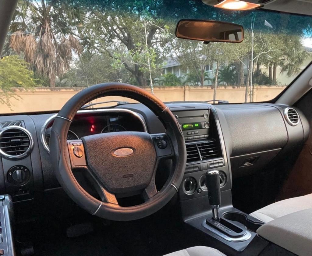 2008 Ford Explorer - $7,995