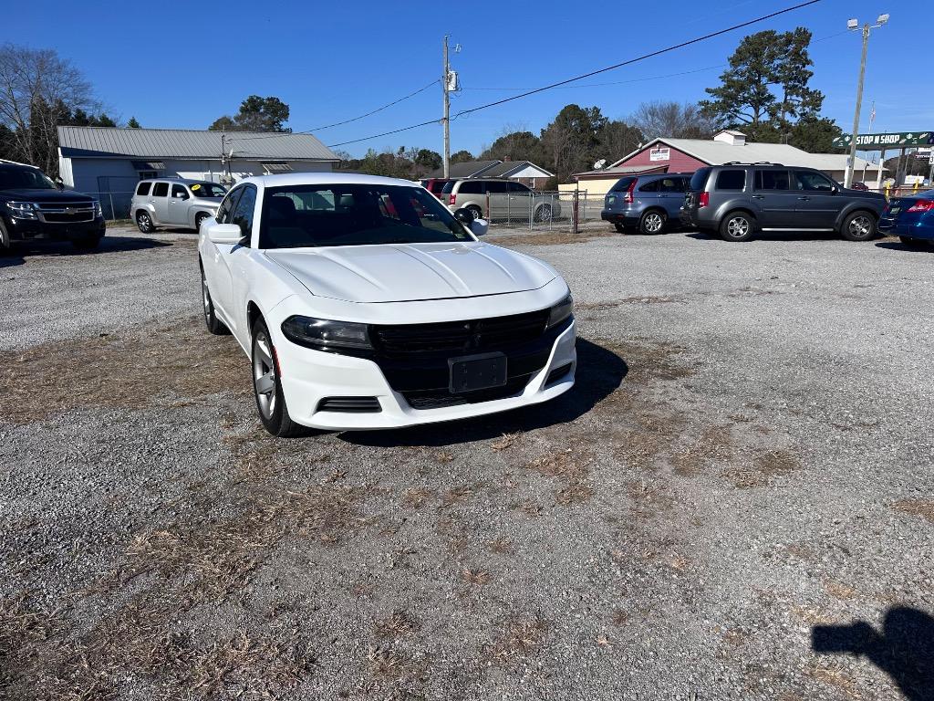 2015 Dodge Charger - $10,995