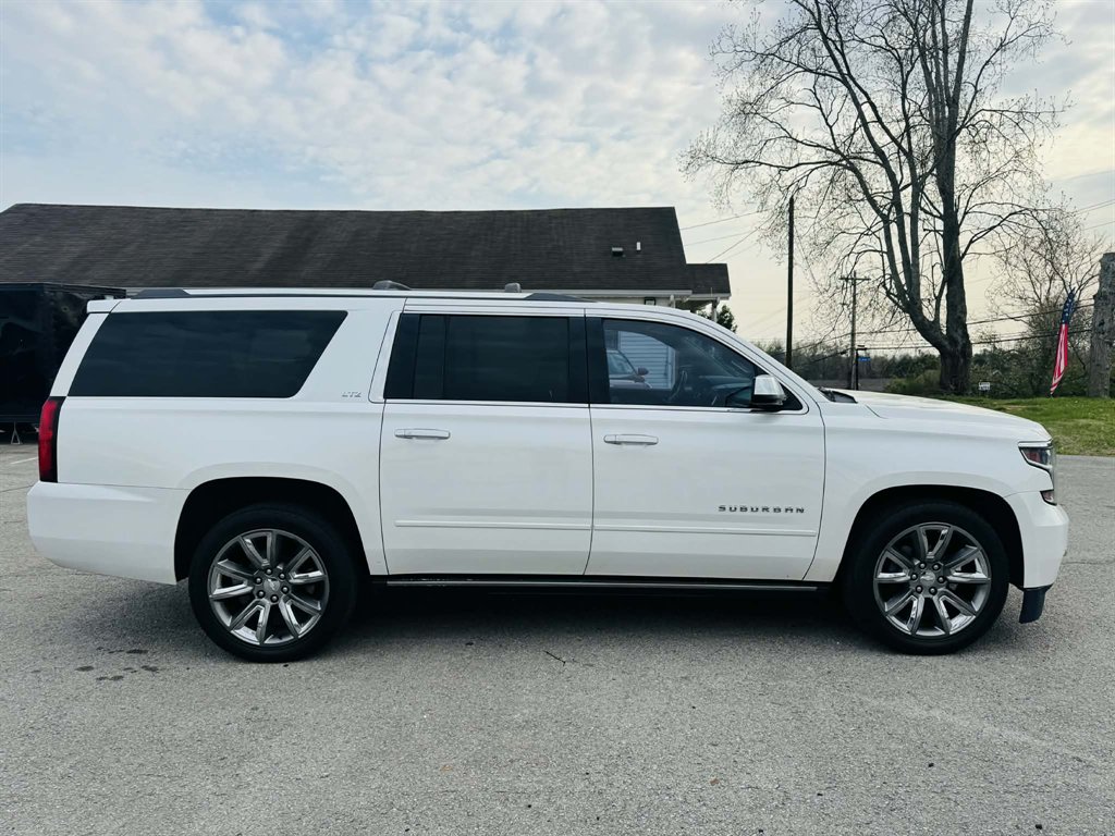 2016 Chevrolet Suburban - $19,995