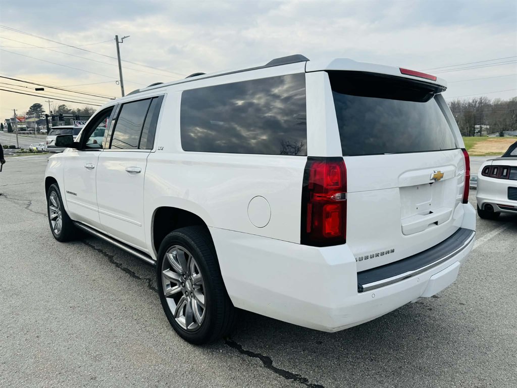2016 Chevrolet Suburban - $19,995