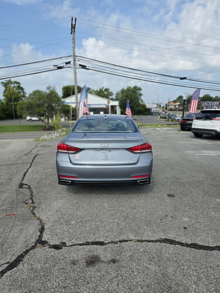 2015 Hyundai Genesis