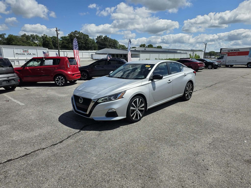 2022 Nissan Altima - $14,995