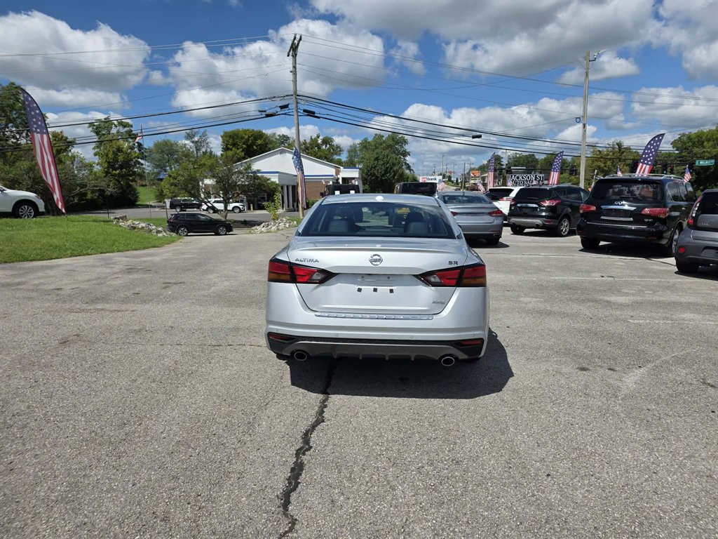 2022 Nissan Altima - $14,995