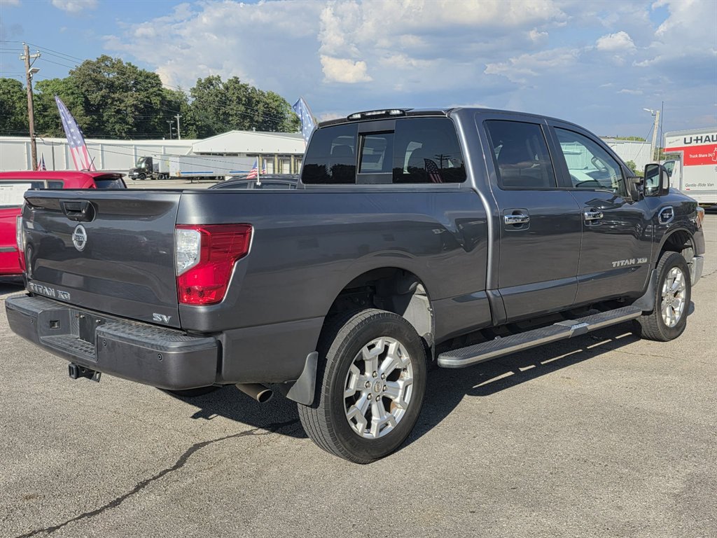 2016 Nissan Titan