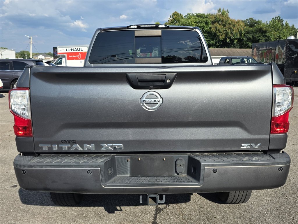 2016 Nissan Titan