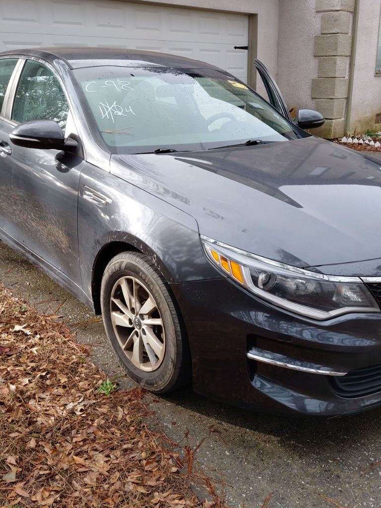 2017 Kia Optima - $8,300