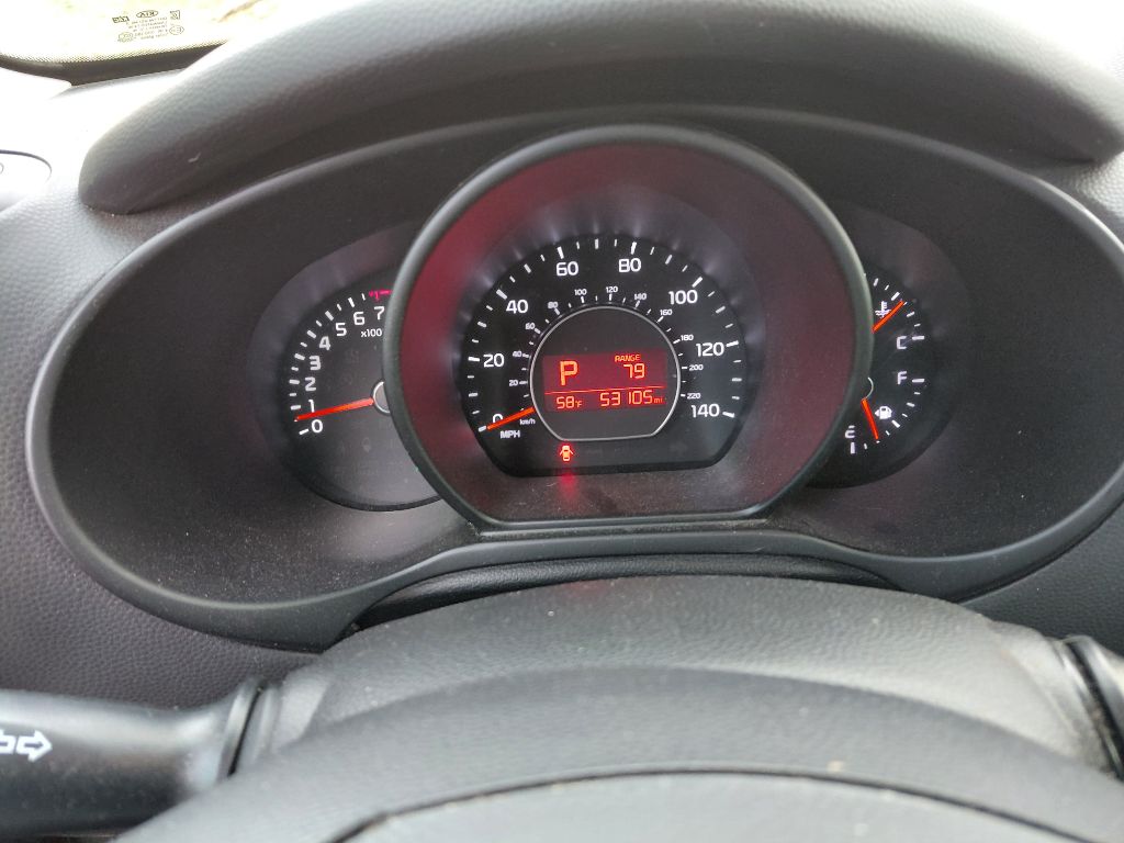 2012 Ford Escape - $8,995
