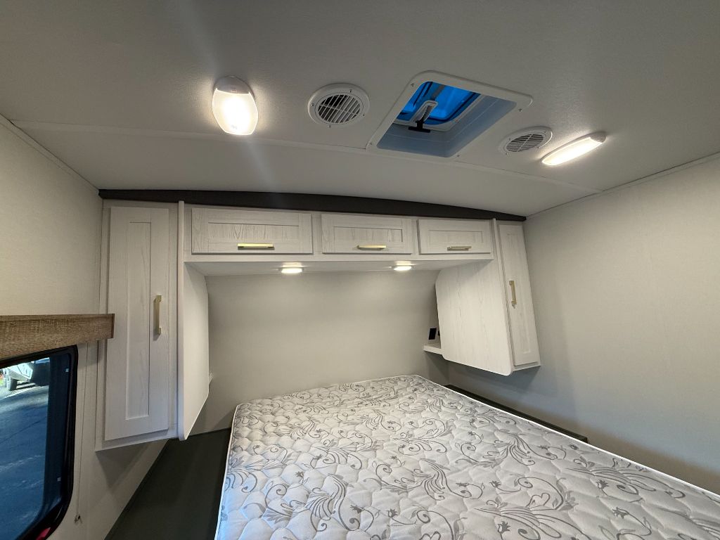 2024 Heartland M223RK EB - $22,900