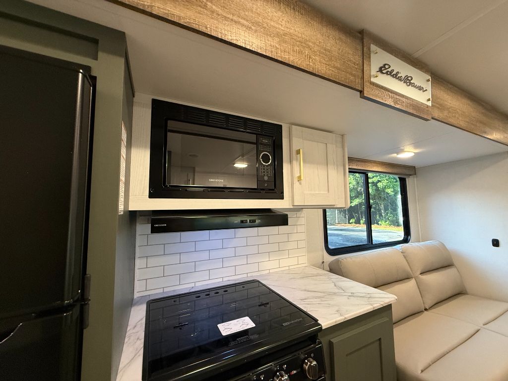 2024 Heartland M223RK EB - $22,900