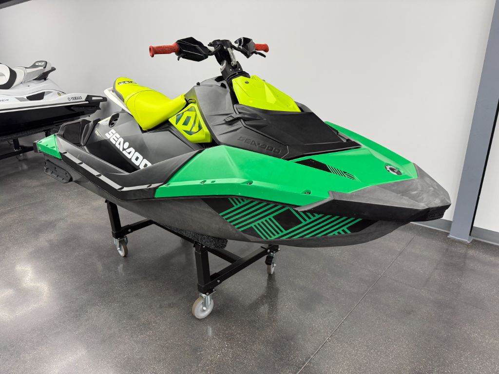2021 Seadoo Spark Trixx - $7,500