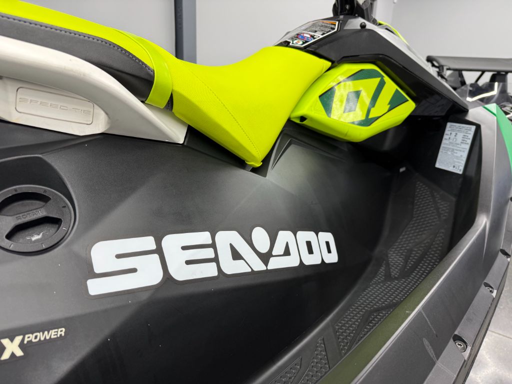 2021 Seadoo Spark Trixx - $7,500