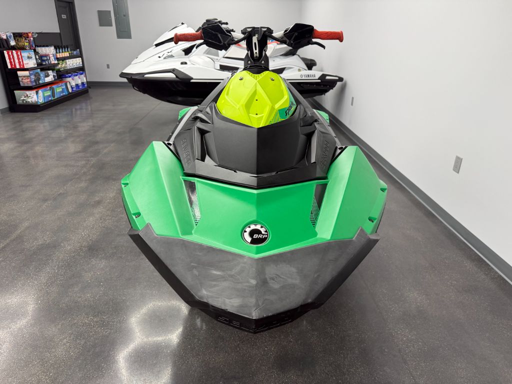2021 Seadoo Spark Trixx - $7,500