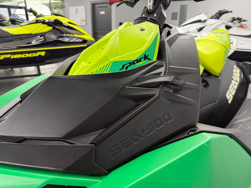 2021 Seadoo Spark Trixx - $7,500