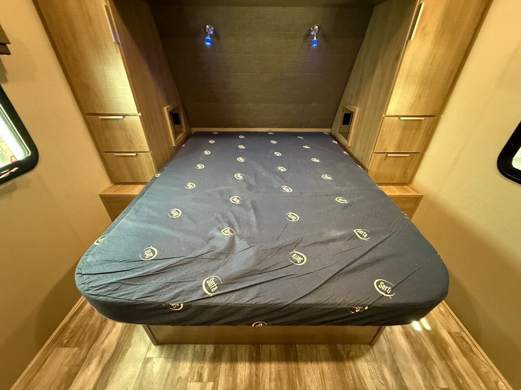 2021 Grand Design Recreational Imagine - $24,900