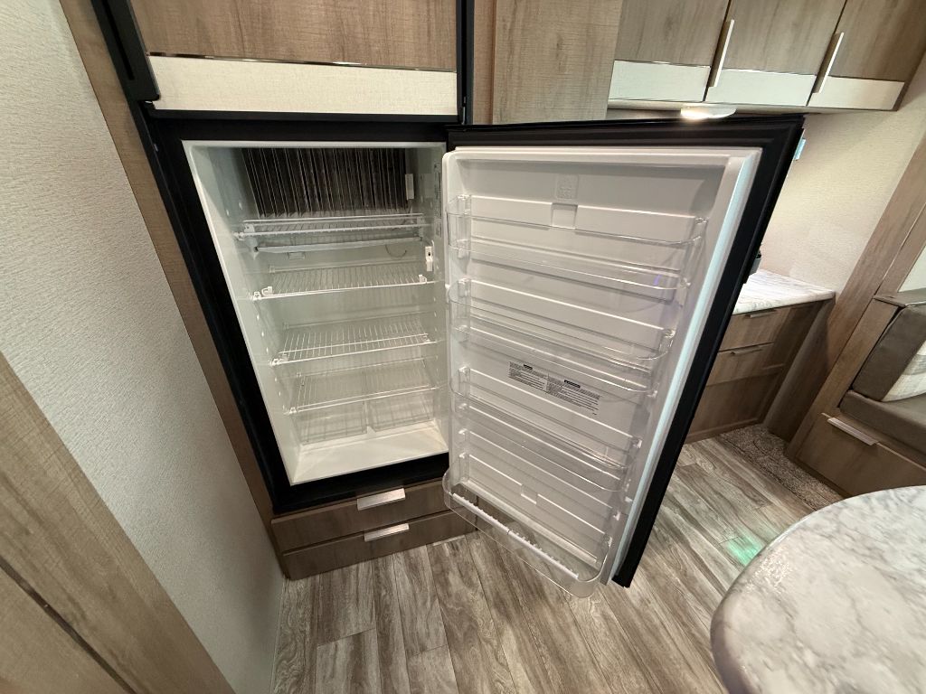 2021 Grand Design Recreational Imagine - $24,900
