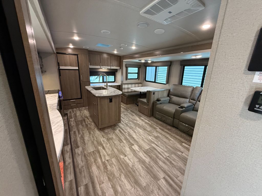 2021 Grand Design Recreational Imagine - $24,900