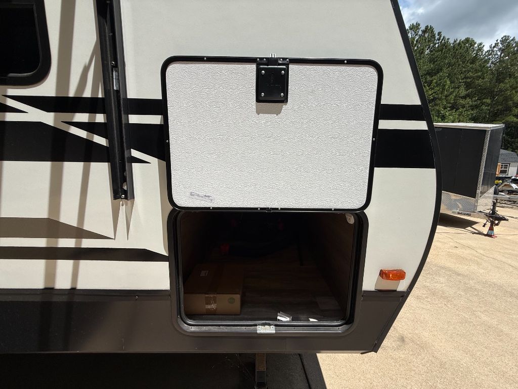 2021 Grand Design Recreational Imagine - $24,900