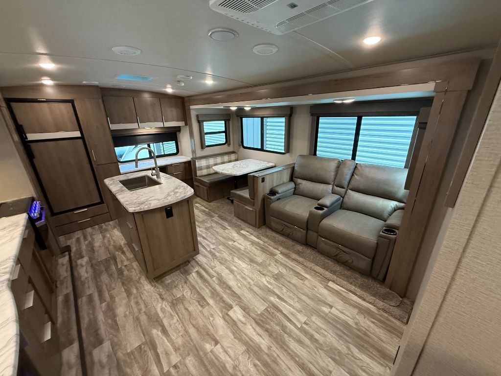 2021 Grand Design Recreational Imagine - $24,900