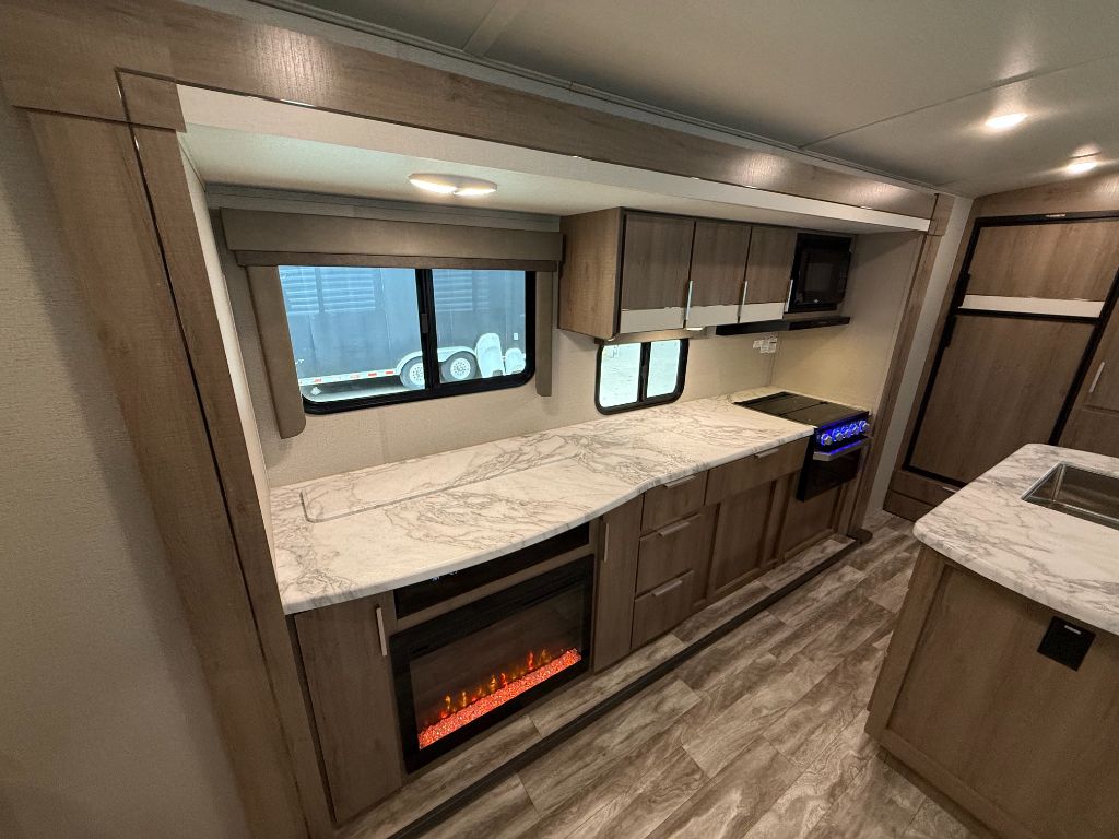 2021 Grand Design Recreational Imagine - $24,900