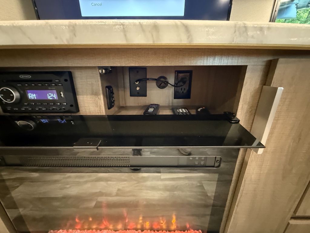 2021 Grand Design Recreational Imagine - $24,900