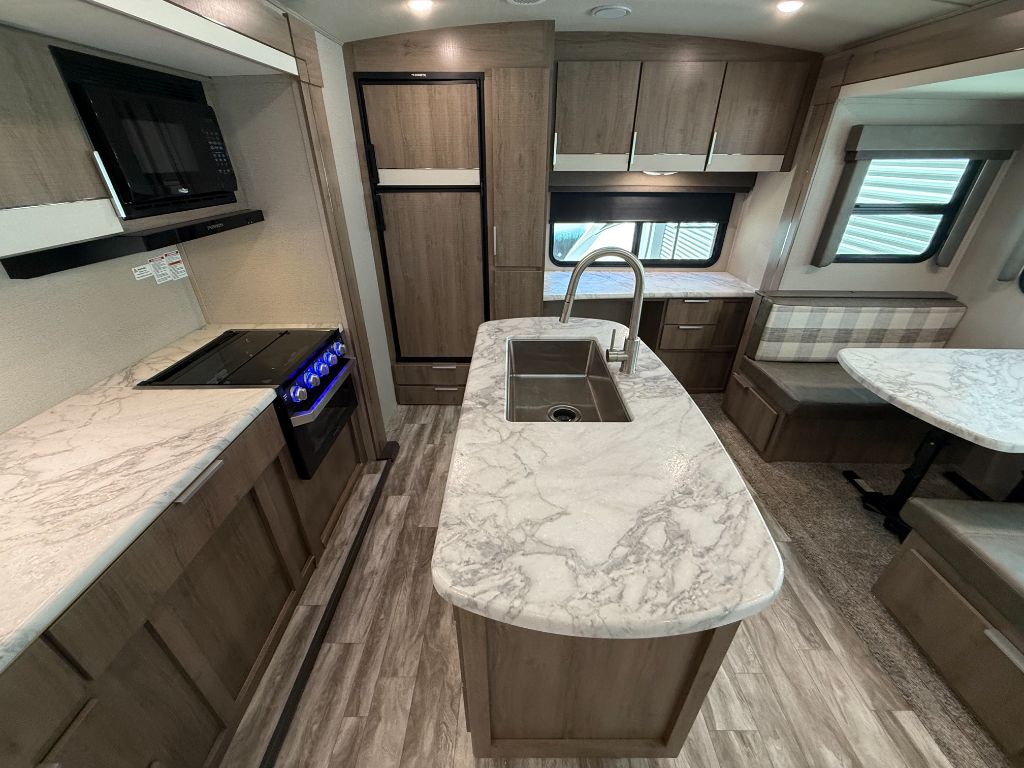 2021 Grand Design Recreational Imagine - $24,900