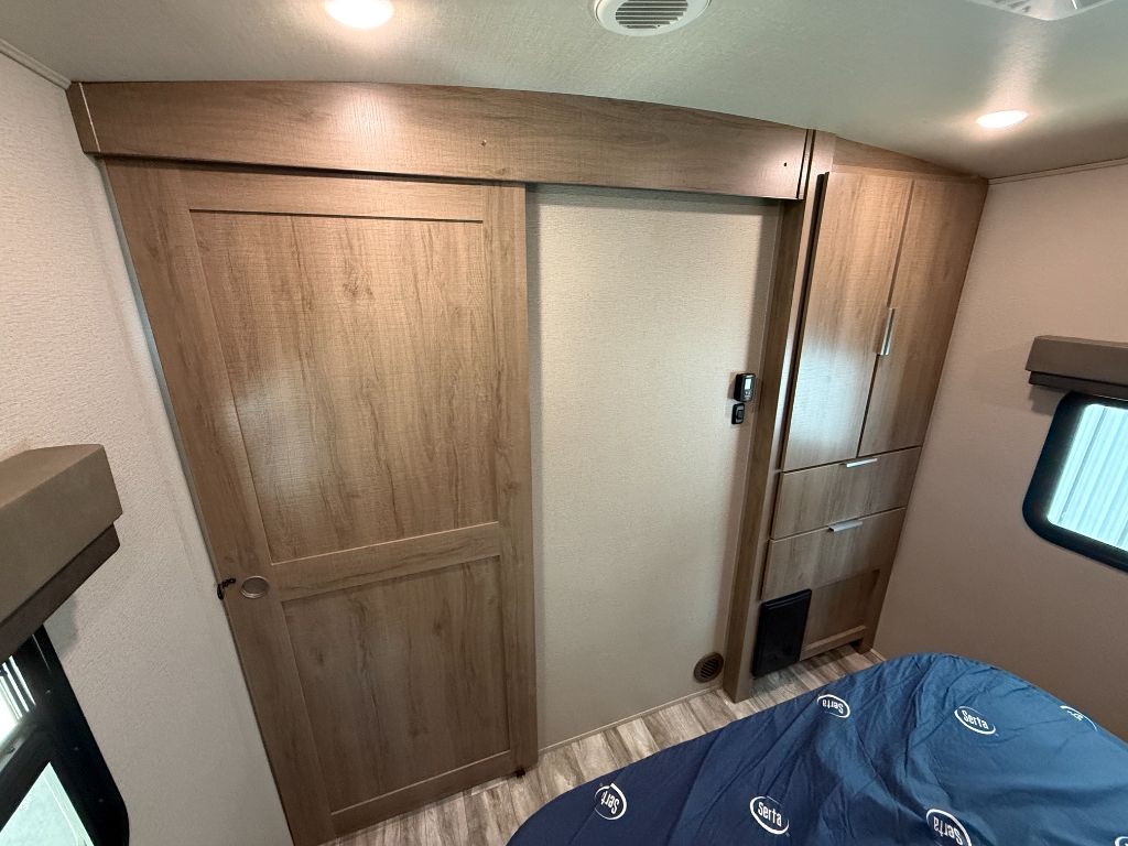 2021 Grand Design Recreational Imagine - $24,900